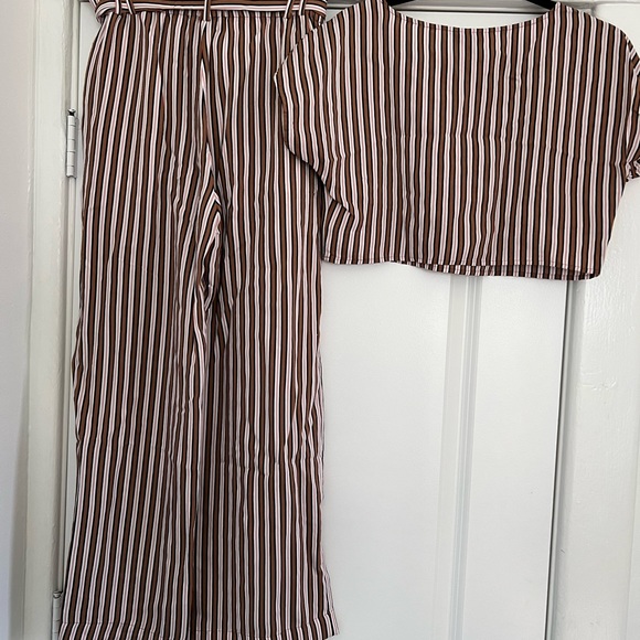 Express wide leg pant and crop top - Picture 2 of 2